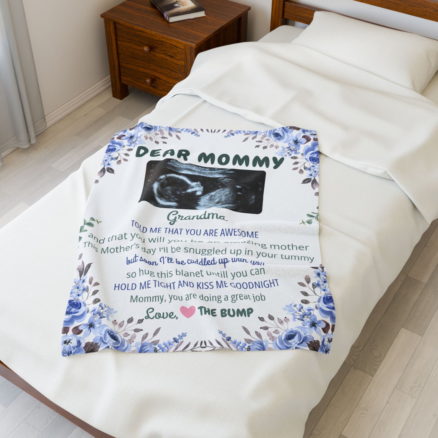 Personalized Velveteen Plush Blanket for Expecting Mothers